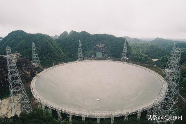 贵州梵净山旅游攻略，贵州梵净山旅游攻略自由行（贵州最值得一游的15个景区）