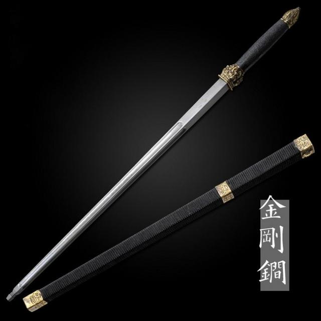 中国十大名刀排行榜，中国十大名刀排行榜前十名（盘点中国古代十大冷兵器重量）