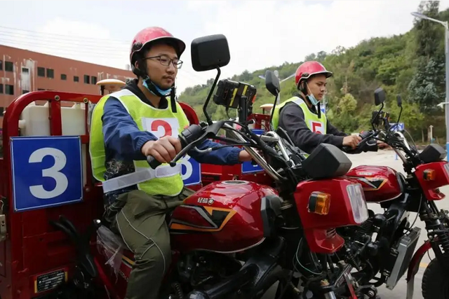 电动车驾驶证怎么考，电动车驾驶证要多少岁（电动车、三轮车要驾照）