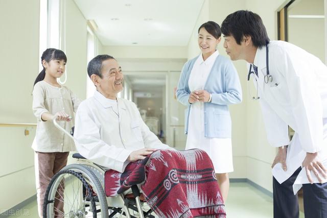 六险一金比五险一金多了什么，六险一金要扣多少钱（“六险一金”比“五险一金”多了什么）