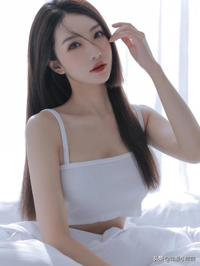 今日系列动漫女头 樱岛麻衣，微信头像，今日系列动漫女头 樱岛麻衣（这审美在二次元早被玩腻了）