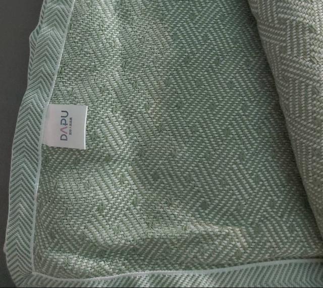 哪种凉席比较好，凉席哪种好些（不透气容易滋生细菌）