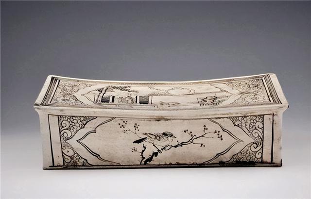 玉石枕头有什么功效和禁忌,玉枕头好处和坏处(古人睡觉时喜欢用瓷枕)