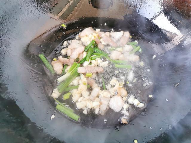 一捆龙口粉丝热量，龙口粉丝热量高吗（宁可不吃肉也要吃它）