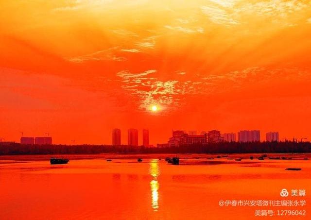 绿色军衣的歌词，绿色军衣歌词（铁十四师战友《辞旧迎新》网上联欢晚会专辑）