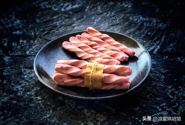 宝宝最好用的磨牙棒，自制无添加紫薯磨牙棒