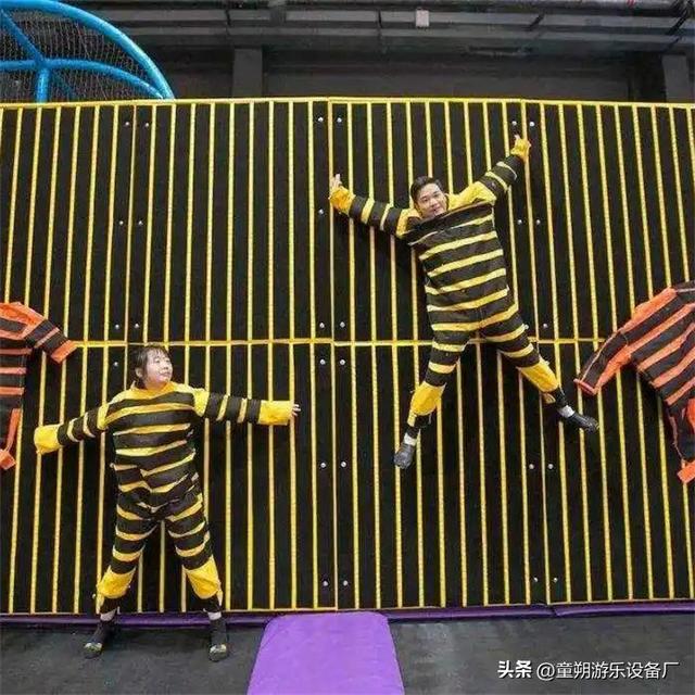 年轻人喜欢的娱乐项目，年轻人有什么娱乐项目（30种火遍全网的小型网红游乐设备）