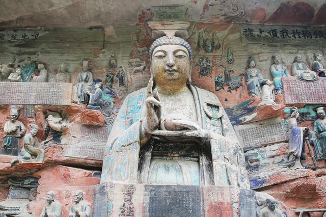 世界文化遗产名录介绍，世界文化遗产名录介绍资料（中国56项世界遗产）