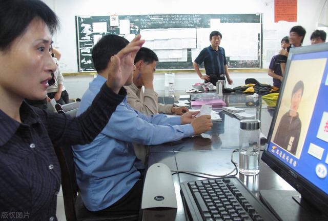 自考学位英语报名时间是什么时候，自考学位英语报名时间是什么时候的（2022年上半年成人本科学士学位英语考试报名考试有关事项的通知）