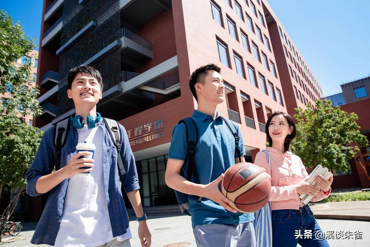 学校有哪些（我国实力冠绝七所大学）