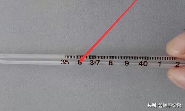 水银温度计怎么快速甩下去，如何快速把水银甩下去（“阳后”水银温度计正确使用方法）