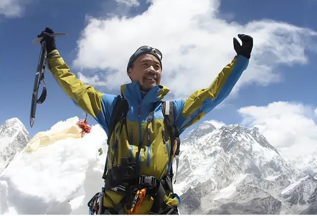 关于王石的简介，王石简介及人生经历（他再婚娶美女演员）