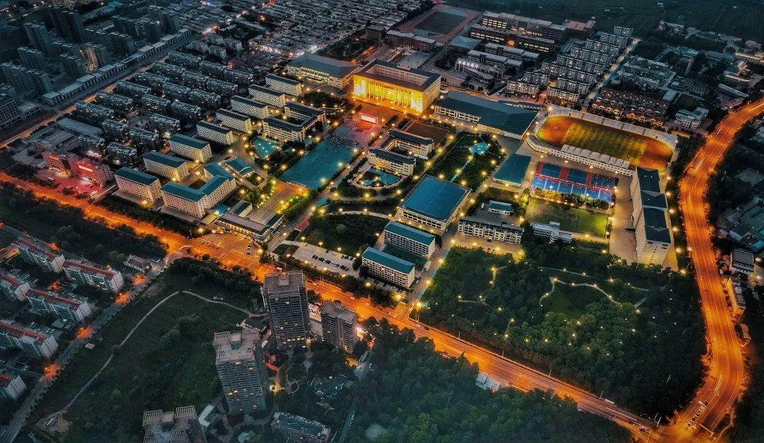 辽宁财经学院(辽宁财贸学院坑人吗知乎)