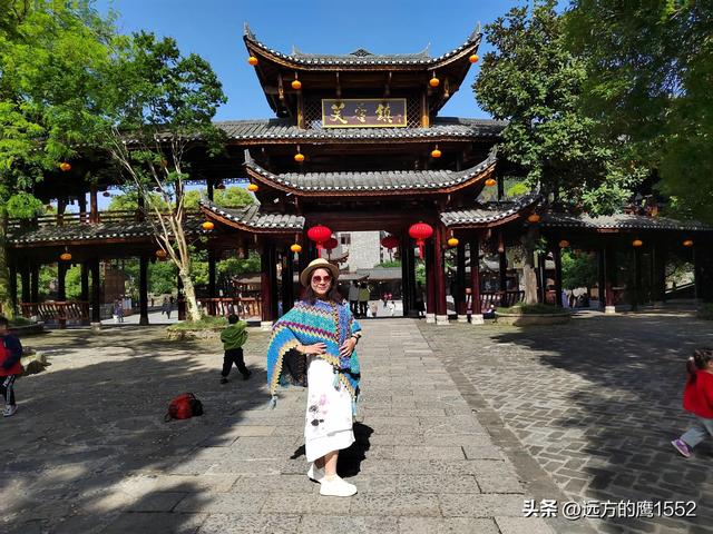 芙蓉镇门票多少钱，芙蓉古镇门票免费时间（自驾游湘西芙蓉镇）