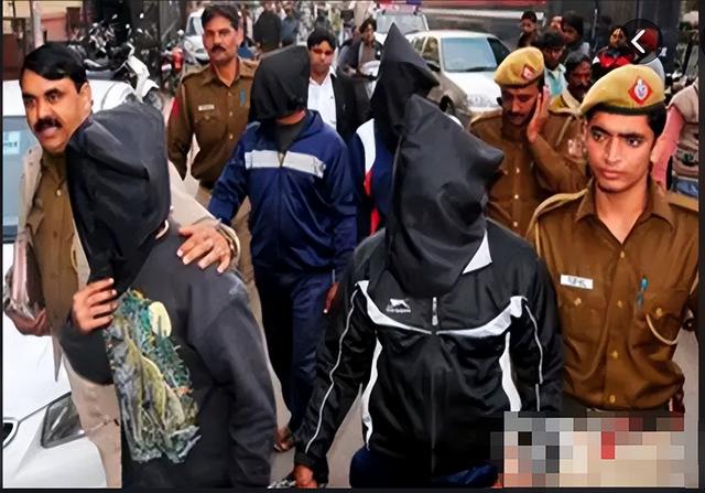 德里黑公交案，2012年印度黑公交案