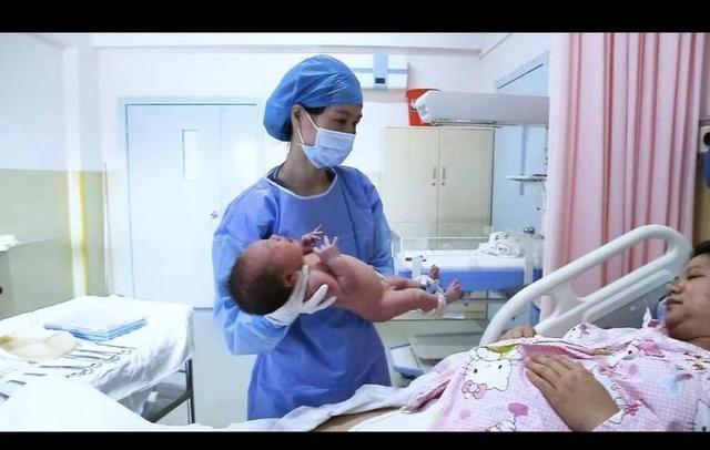 爱护眼睛绘画图片，保护眼睛的儿童画怎么画（手绘致敬白衣天使）