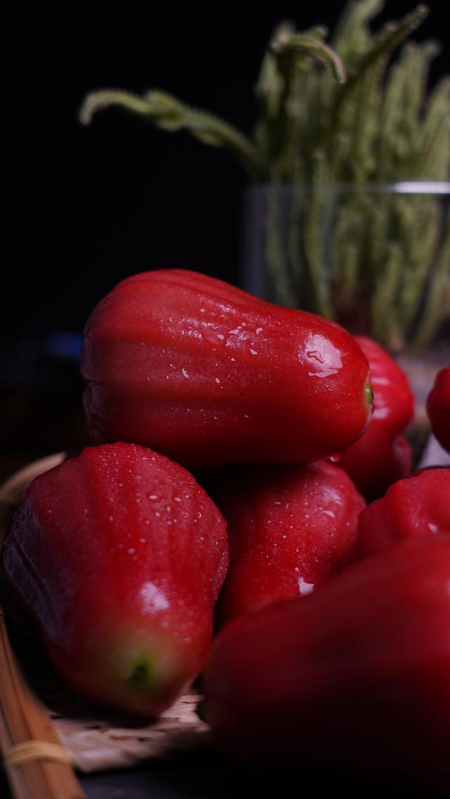 莲雾这种水果好吃吗，莲雾水果好吃吗有什么功效（为什么网友都说不好吃）