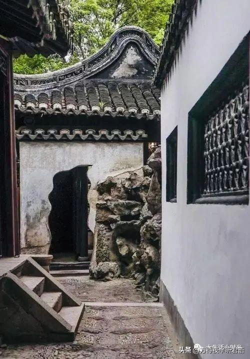 上海豫园门票是多少，上海豫园门票价格（身处上海最繁华闹市的古典园林）