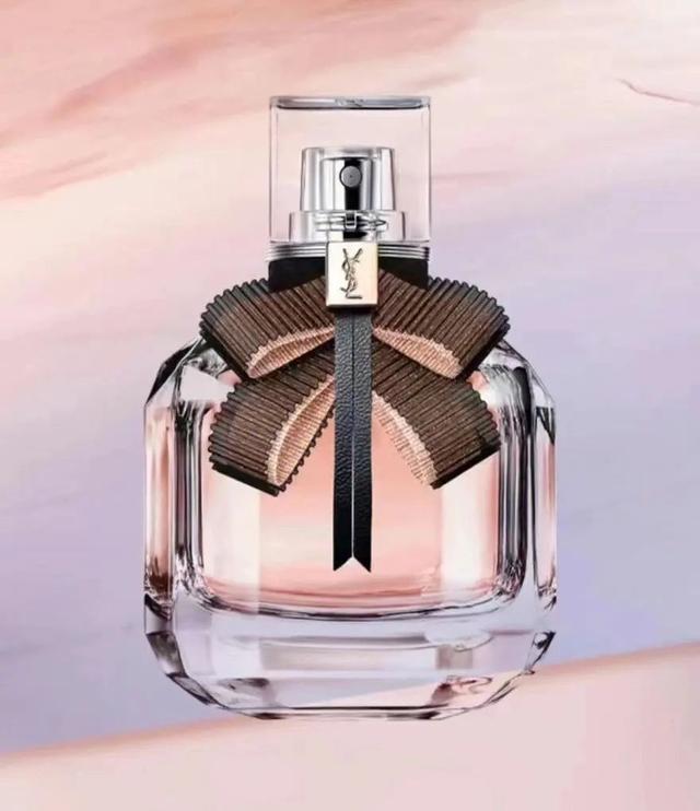 适合女士用的淡香水推荐一下，5款精致女孩必备的大牌香水推荐