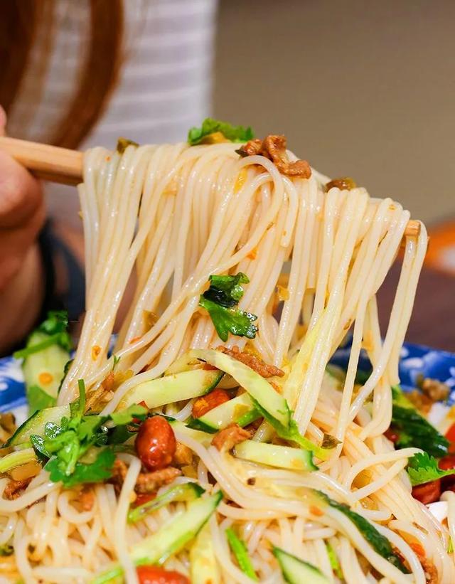 金华美食，金华市最有名的小吃（千年古城中的市井烟火）