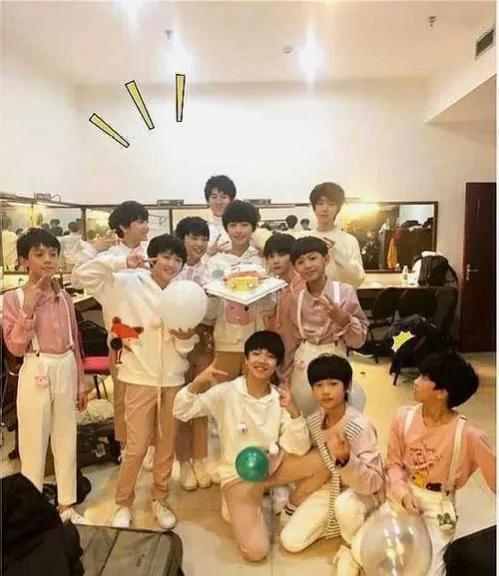 二代还没站稳，三代还没出道，四代就出来了，李飞想钱想疯了吧