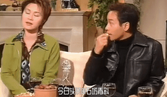 首届沙滩小姐从电影转战电视成金牌司仪，患抑郁症淡出娱乐圈