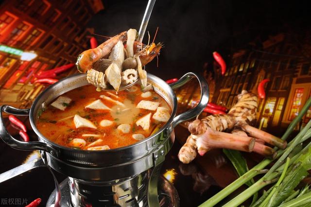 泰国食物的特产_泰国有什么吃的特产，泰国好吃的食物（到泰国必吃美食推荐）