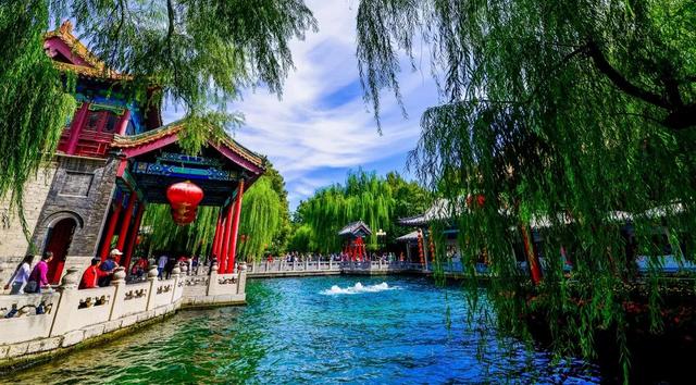 厦门趵突泉简介，厦门趵突泉景点简介（19年难得一遇的“双节合一”）