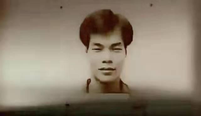 抢劫犯最喜欢抢哪些人，抢劫犯会对什么人下手（10分钟打劫5间金铺）