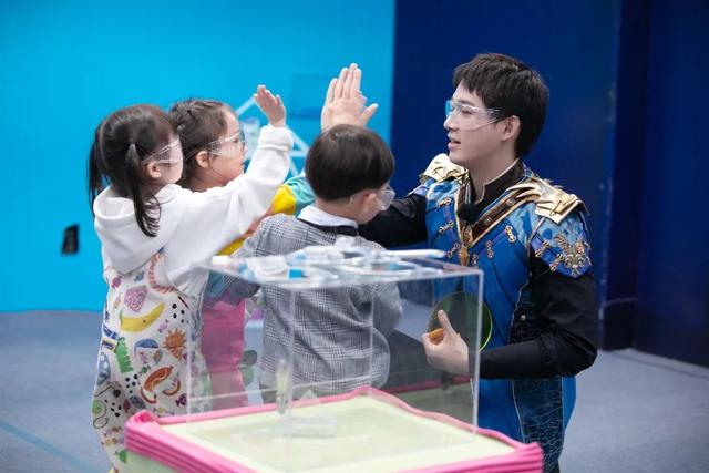 爱上幼儿园第二季,爱上幼儿园第二季小朋友名单(多方位,沉浸式幼儿"
