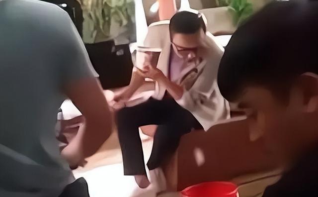 汪涵个人资料，为何走到了今天这一步
