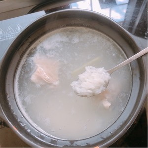 砂锅什么材质的好，金刚煲砂锅是什么材质（冬季煲汤砂锅选购指南）