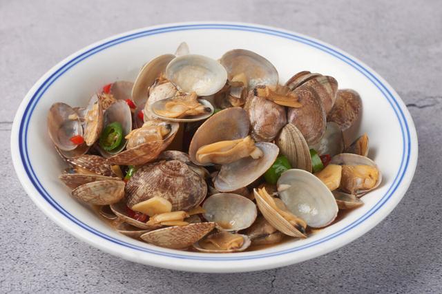 花甲如何烧好吃，蒜泥花甲的家庭做法（分享花甲的4种做法）