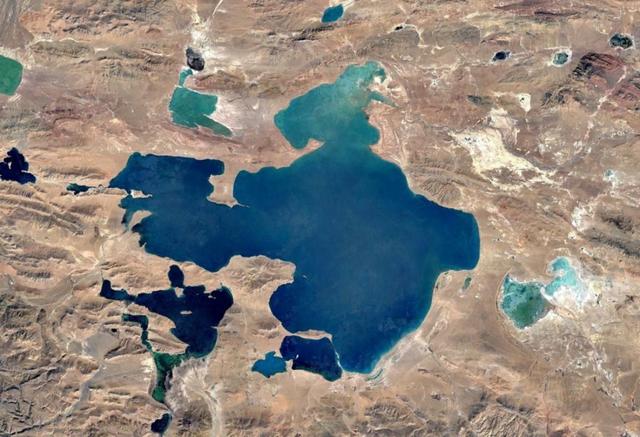 湖泊类型及成因，湖泊类型及成因都包括哪些（中印面临世纪难题）