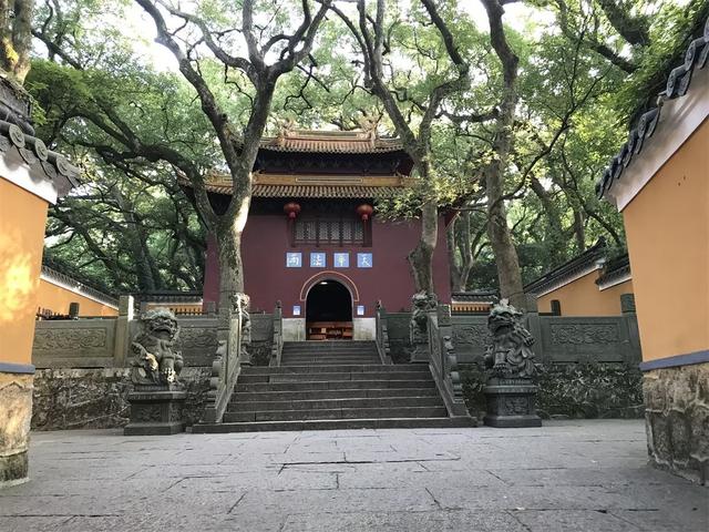 普陀山旅游攻略二日游，普陀山旅游攻略一日游最佳路线（浙江普陀山游玩路线和观音法界）