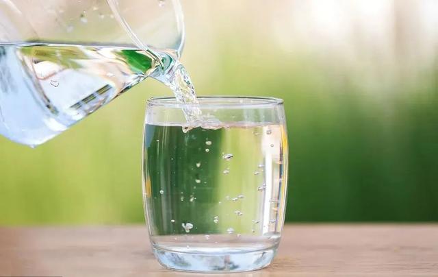 比喻句大山像什么，大山像什么的比喻句怎么写三年级（小测一下，你是什么水）