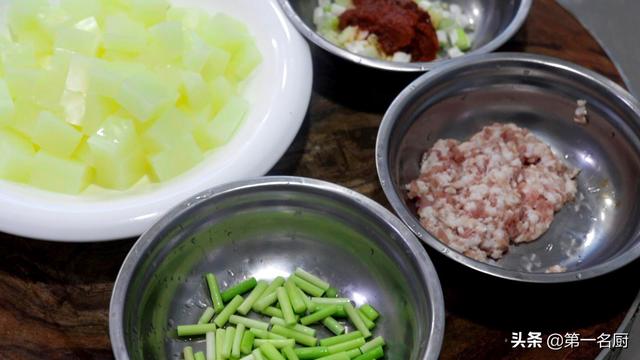 凉粉做软了已经凝固怎么补救，红薯凉粉做的太软了怎么办（用一包淀粉教你做）