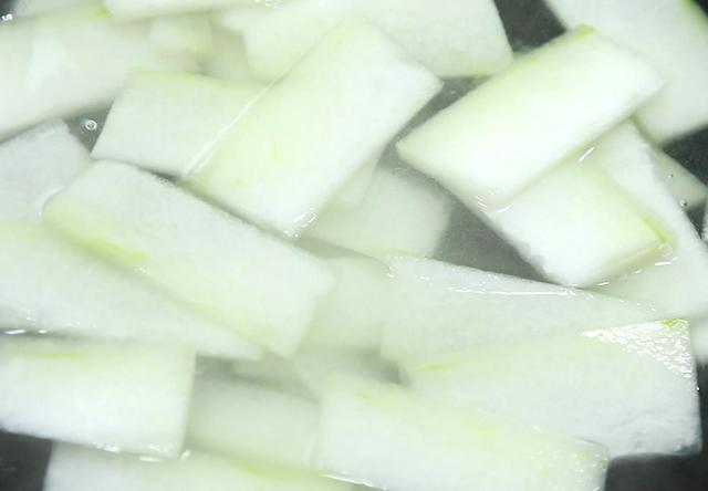 入伏吃什么，入伏吃什么养生驱寒（也要吃这5种食物）