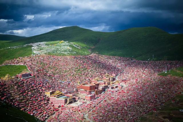 中国旅行地方排名，中国各省旅游排行榜（国内一生必打卡的30个地方）