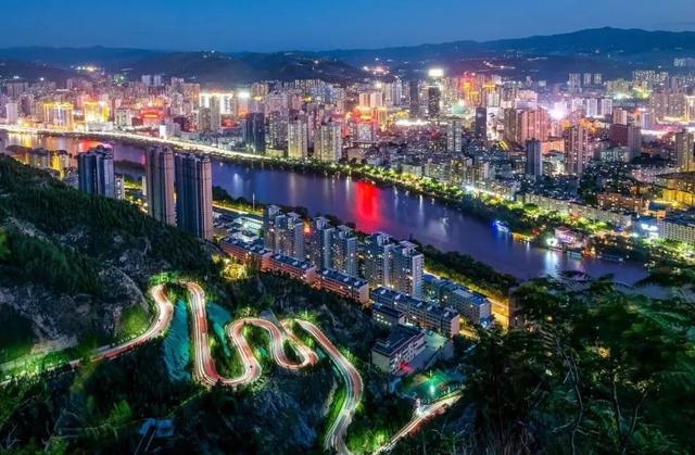 兰州市属于哪个省，兰州市是哪个省的（兰州是当之无愧的一线城市）