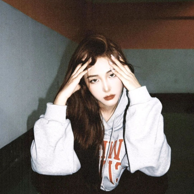 男生的手好看图片，手控头像/男生/好看的手手♡月牙儿微信（男生最心动的4种头像类型）