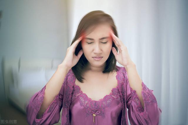 长期在家不出门有什么危害，整天不出门的危害（小心脑子和身体“生锈”）