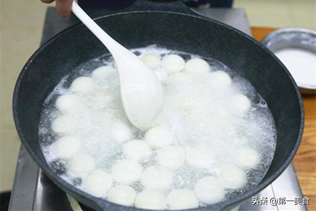 汤圆怎么煮好吃，水果汤圆怎么煮好吃（“开水煮”还是“冷水煮”）