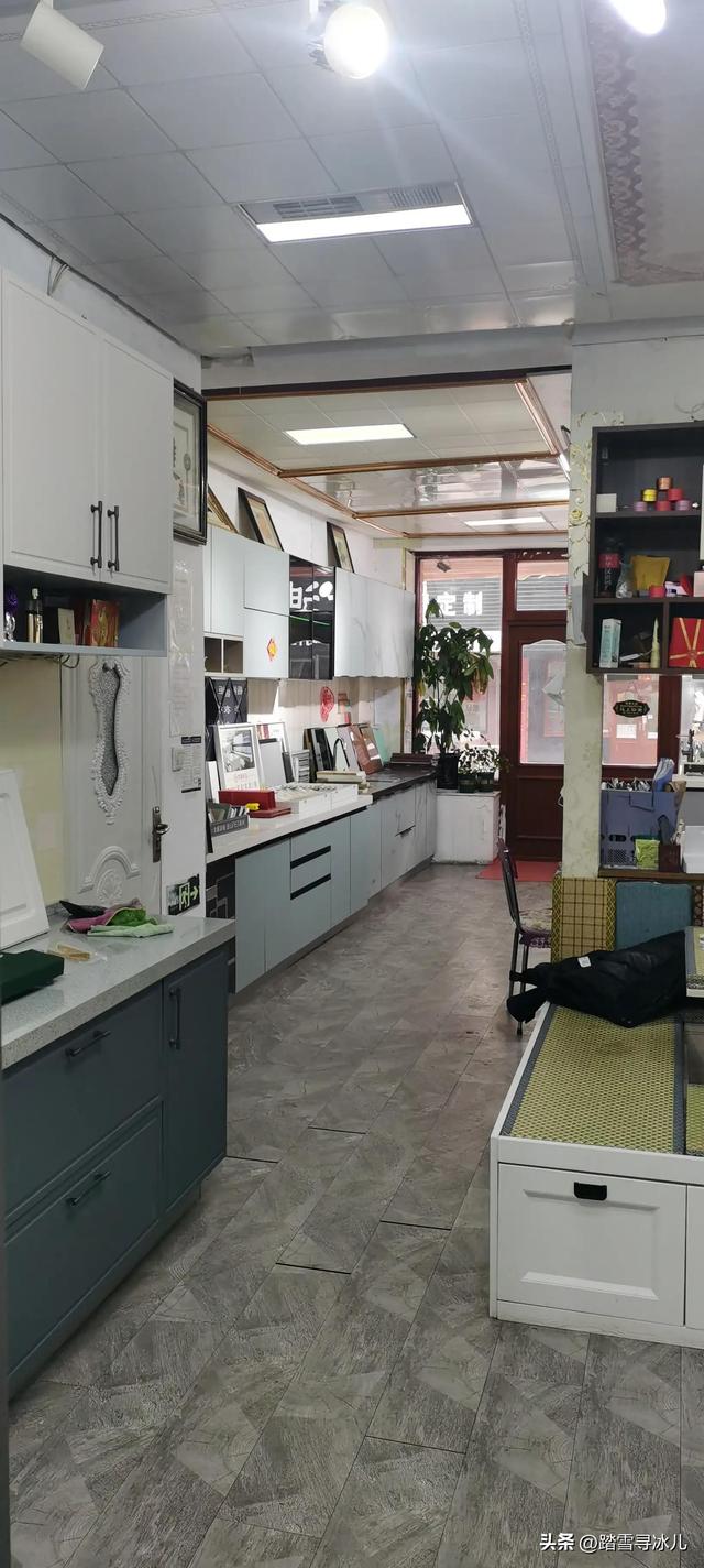 整体橱柜大概价格，整体橱柜一般价格多少（整体橱柜的价格是由什么决定的）