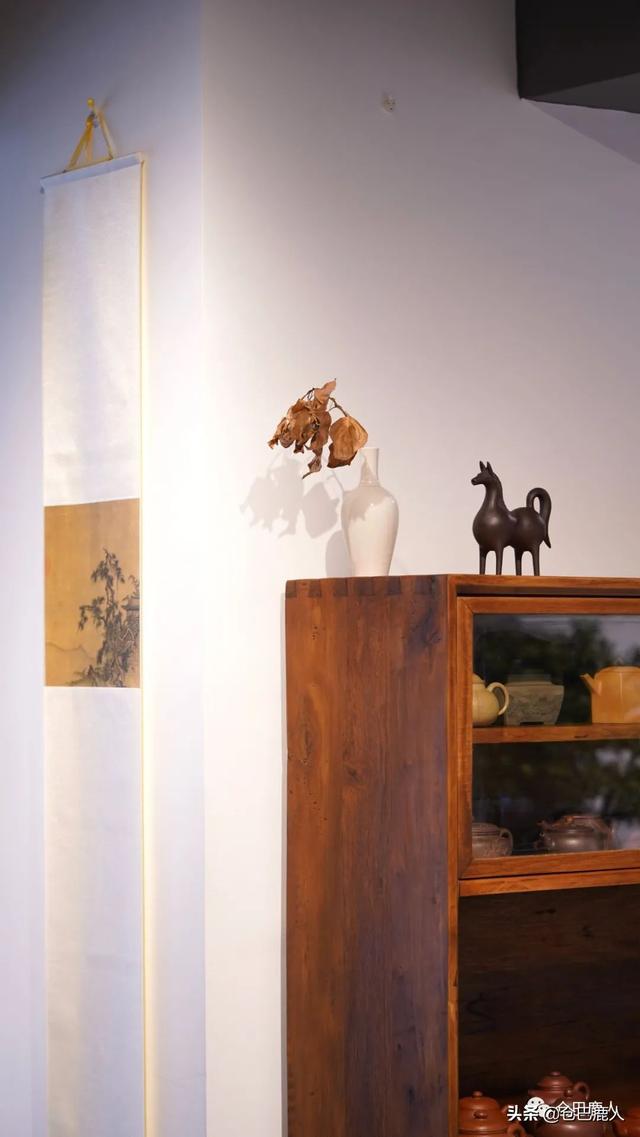 山中访友好词好句,山中访友的赏析(总有山月,待人归)