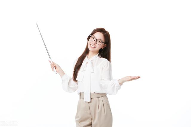 初三毕业班家长感谢老师的话简短，初三家长对老师的感谢话语（感谢饭饭老师温暖人心的话语）