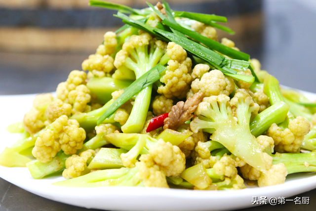 玉米不能和什么一起吃，哪些食物不能和玉米一起吃（建议多吃“4种补水菜”）