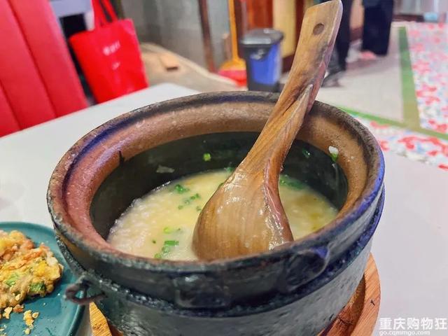 重庆小吃排名前十名，重庆十大必吃美食重庆最有名小吃（重庆这10家特色美食）
