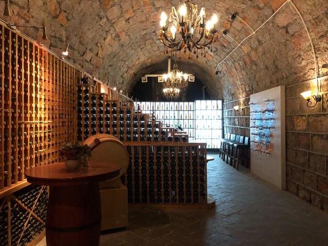 弥勒市属于哪个市，弥勒是云南的那个地方（凭啥成为云南旅居城市的天花板）