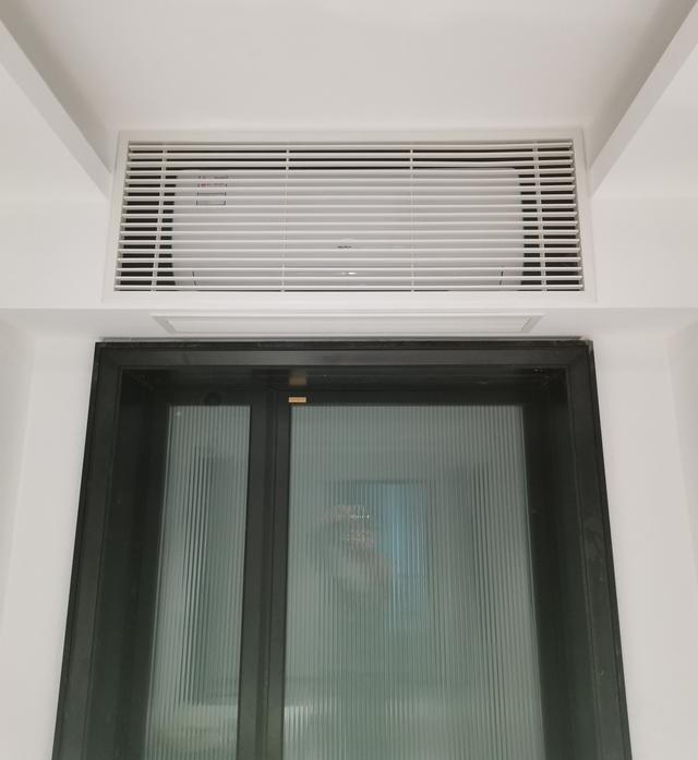 卧室灯多少瓦合适，卧室灯一般多少瓦（卧室里的7个地方“穷装”更好用）